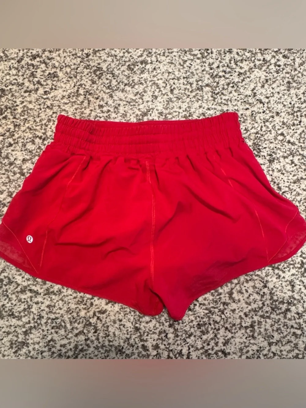 Lululemon Hotty Hot High-Rise 2.5” Running Shorts - Dark Red - Size 6 - Like New - Picture 2 of 4